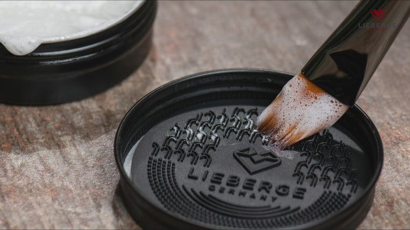 pinselseife, pinselreiniger, acrylpinsel reinigen - video mit allen vorteilen der seife